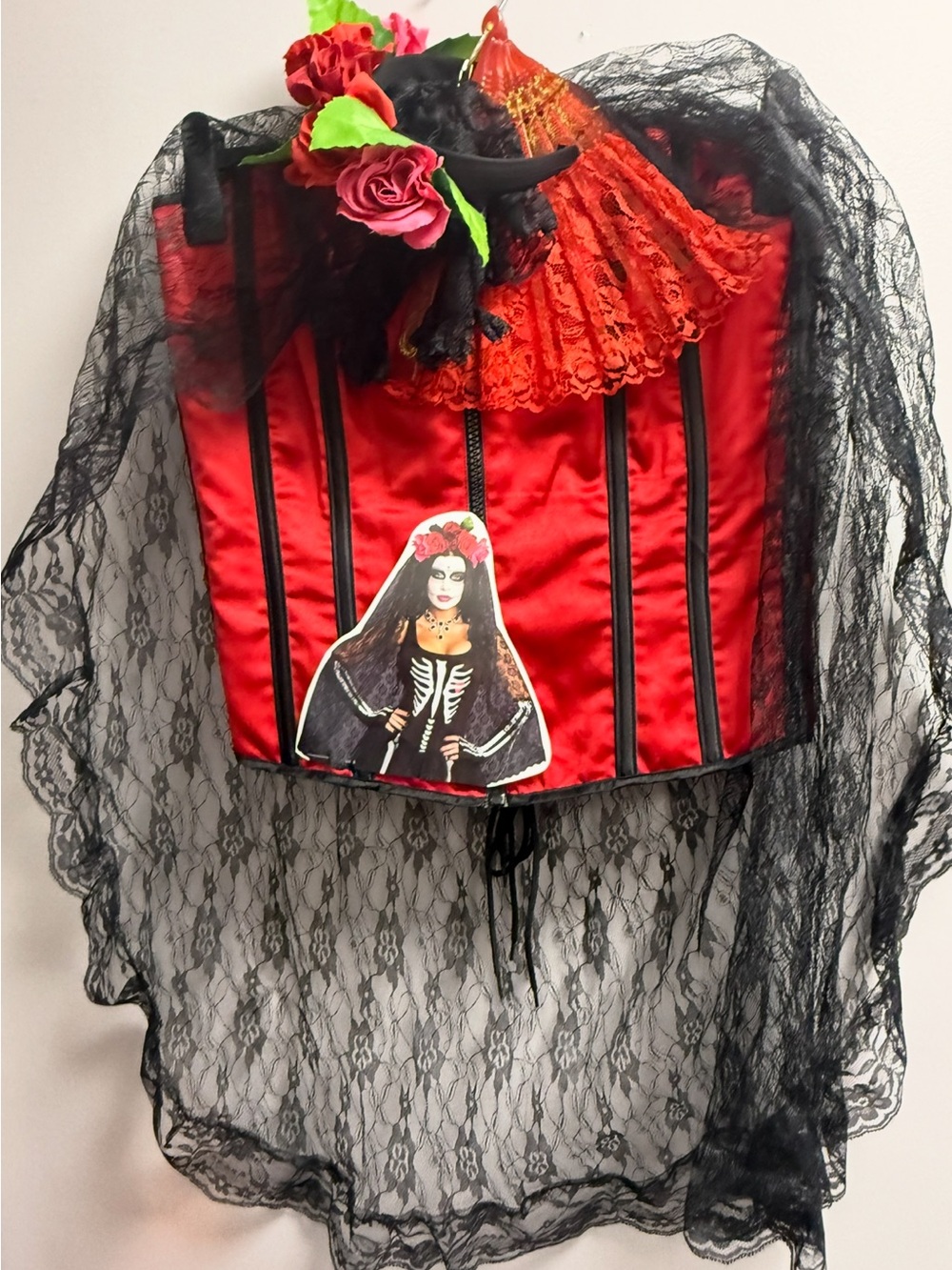 Like New Black Lace/Sexy Red 40D Corset Day of Dead Women’s Halloween Costume